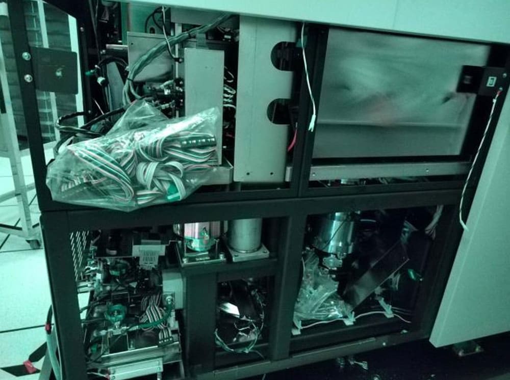 Used 2001 HITACHI S-9220