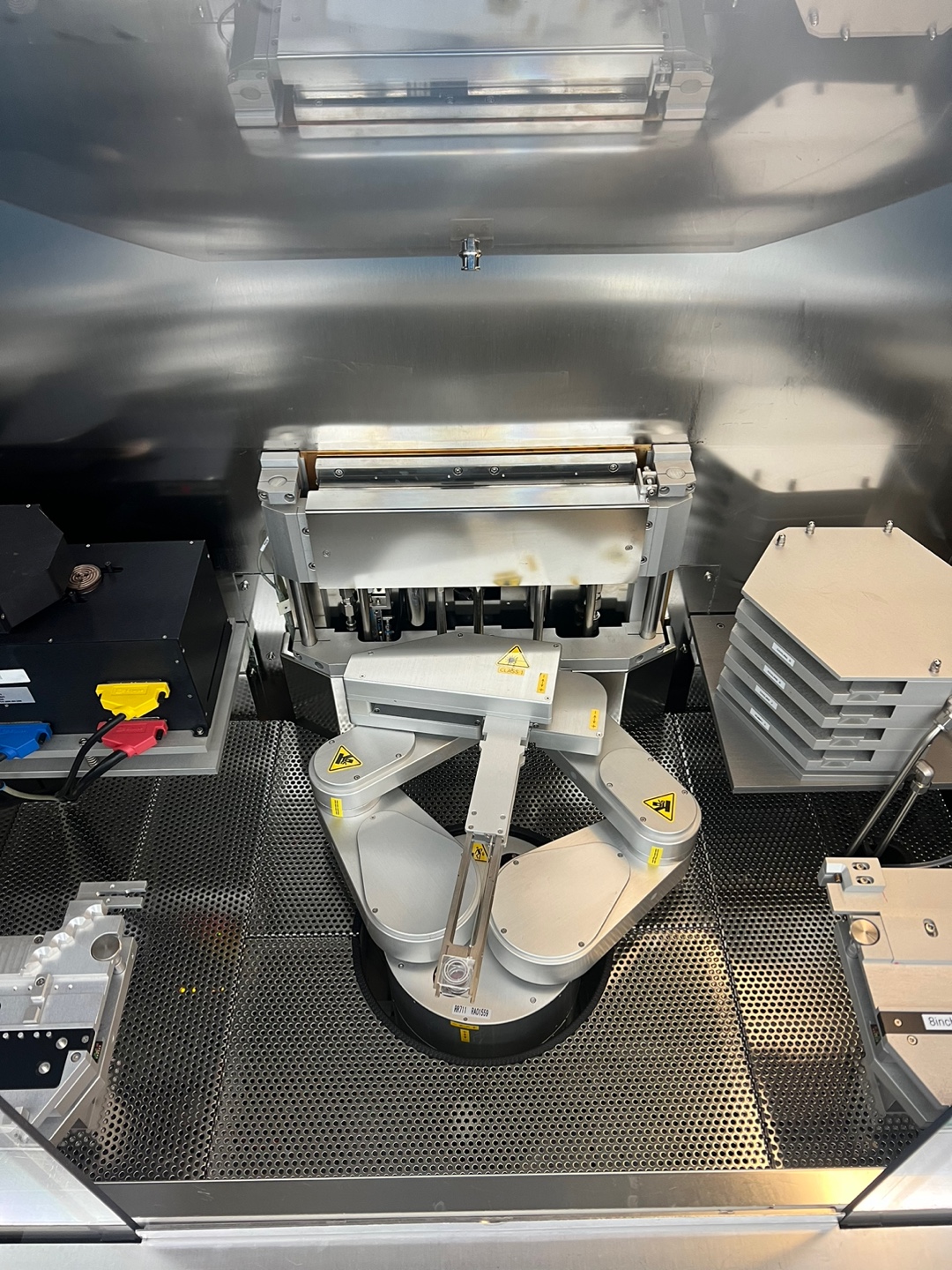 Used Mattson AST 2900 RTP Running Machine