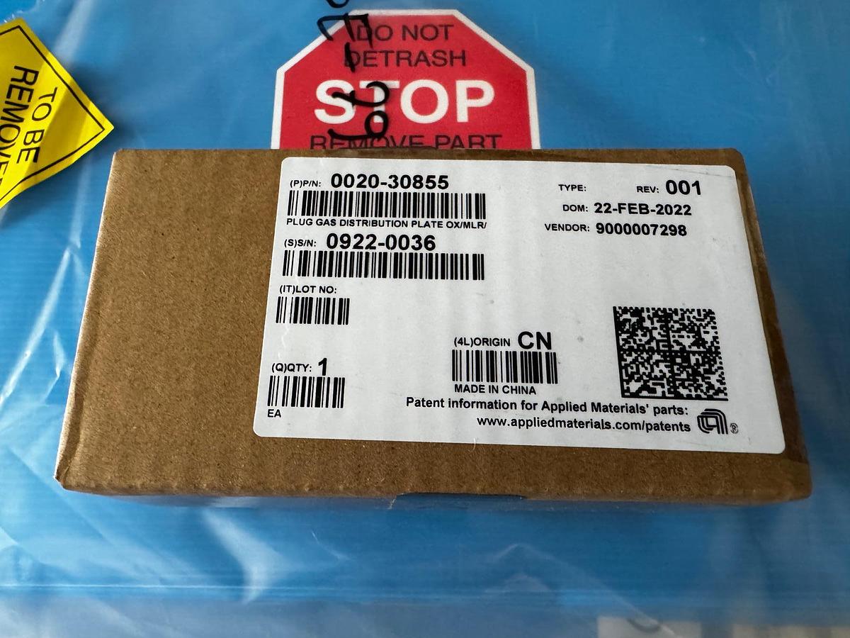 Applied Materials AMAT 0020-30855 PLUG GAS DIST PLATE AMAT4D SHOWERHEAD