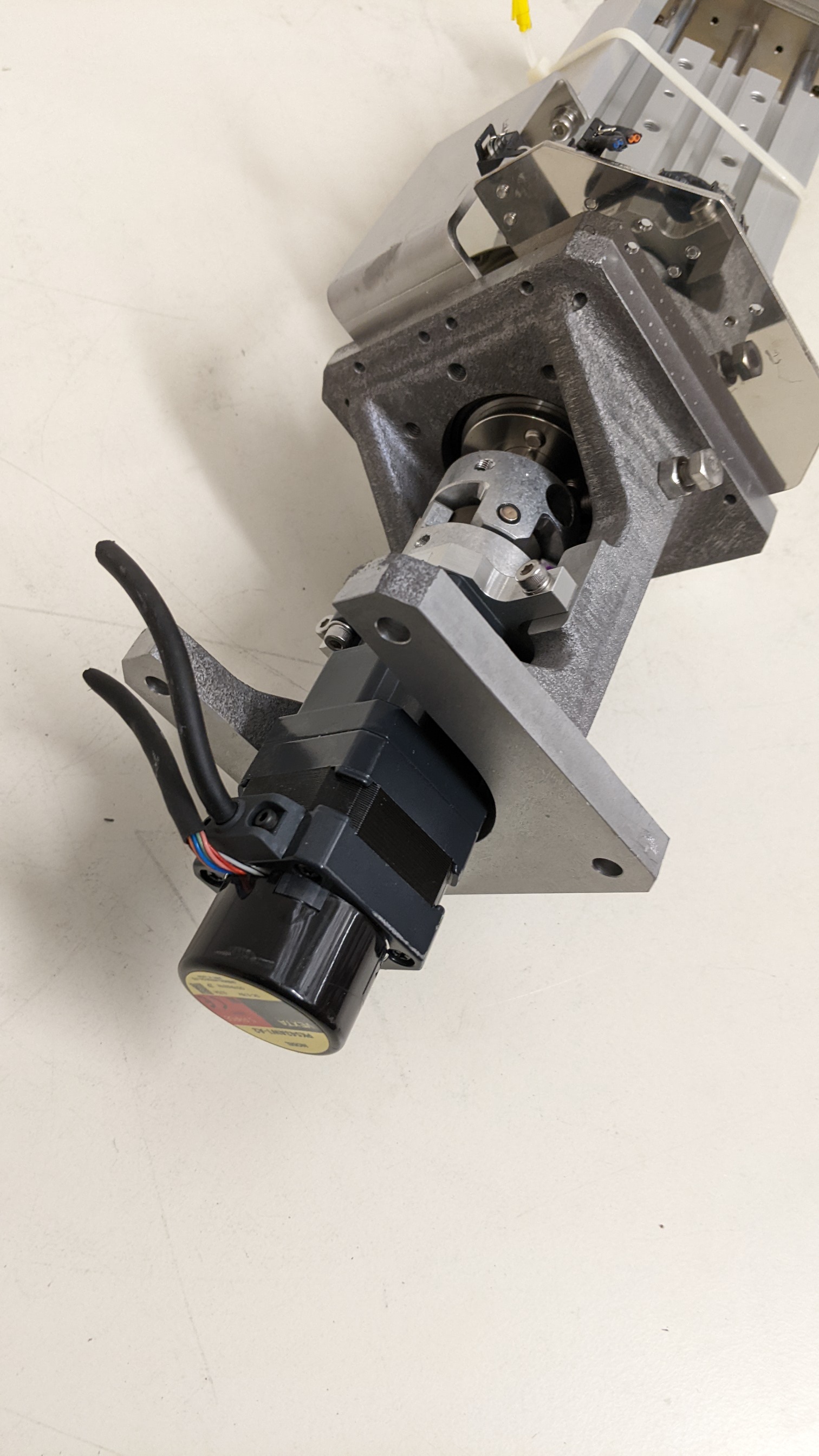 Used SMC & Oriental Motor Co., Ltd. MGP Compact Guide Cylinder / VEXTA 5 Phase Stepping Motor