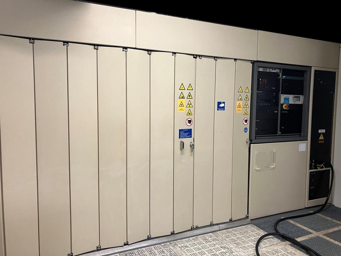 Used 2002 Axcelis GSD200E2 High Current Implanter