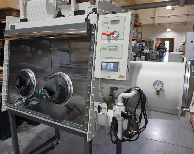 Used VAC VAC OMNI-LAB 2