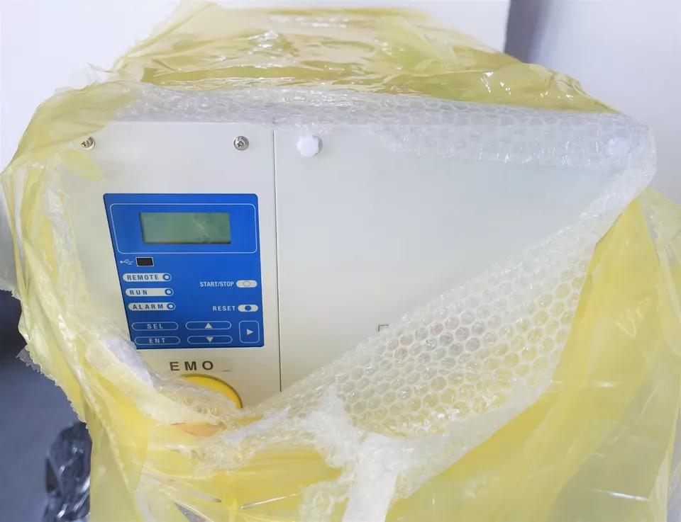 Used 2018 SMC INR-498-012E-X028 THERMO CHILLER AMAT 0190-60669 H2000 EG/DI HEAT EXCHANGER