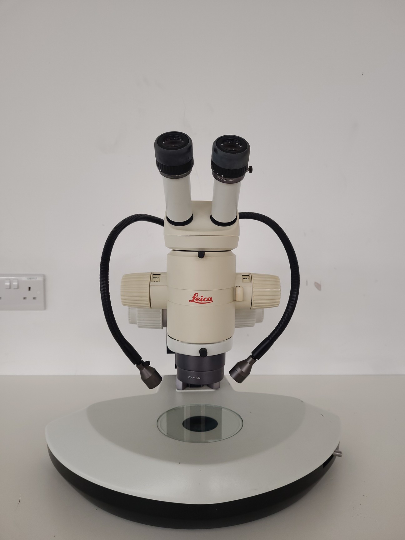 Used Leica MZ95 High-Performance Stereomicroscope Stereo Zoom Lab