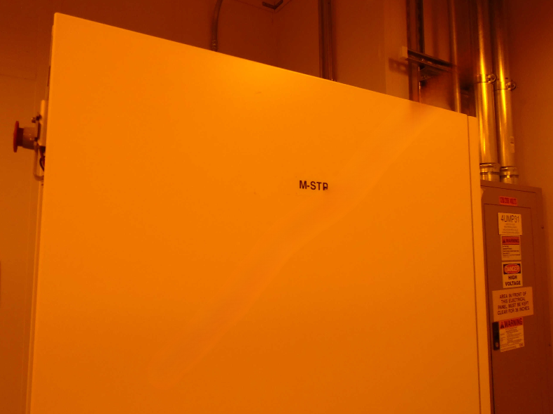 Used 2006 ASML PAS 5500/100D i-Line Stepper