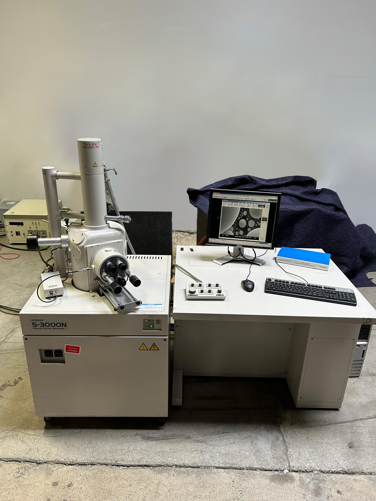 Used Hitachi S 3000 N Scanning Electron Microscope (SEM)