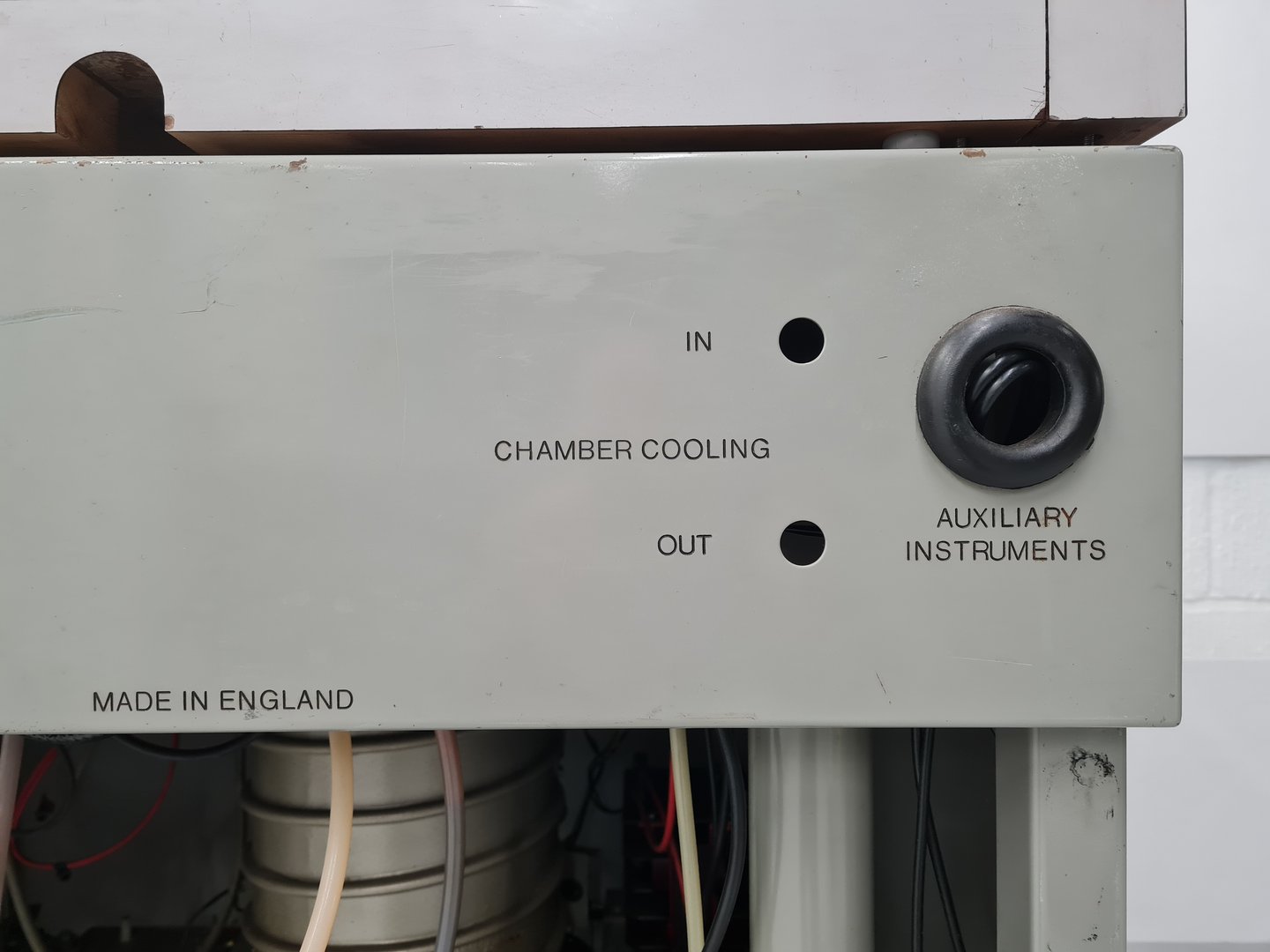 Used Edwards Edwards E480 Vacuum Thermal Evaporator Coating System Lab