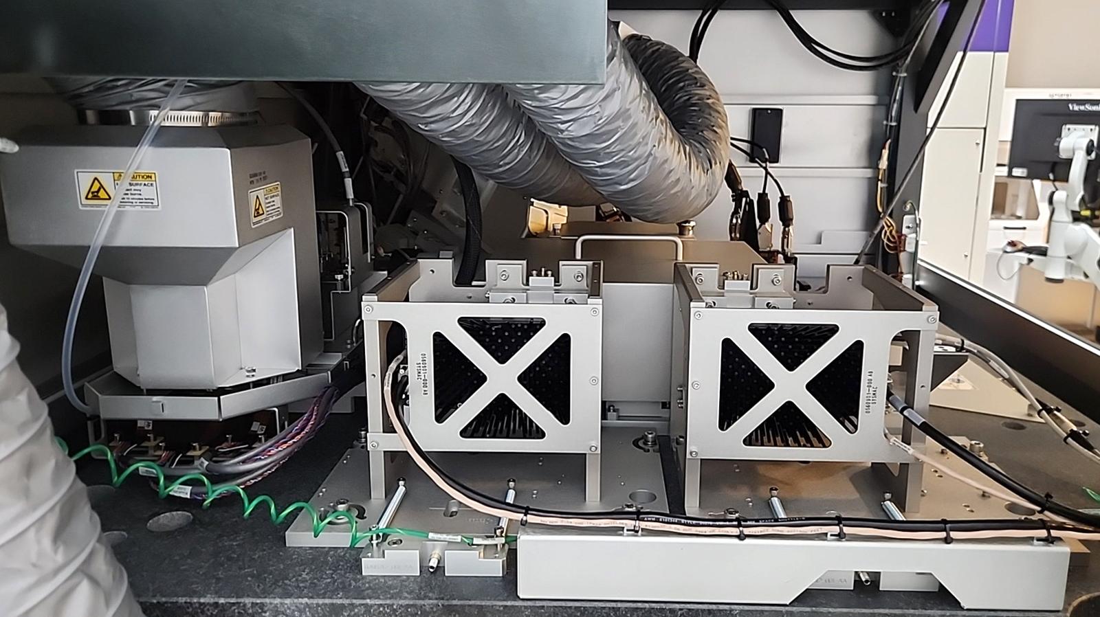 Used 2022 KLA Altair 8935-FFC AOI Tool