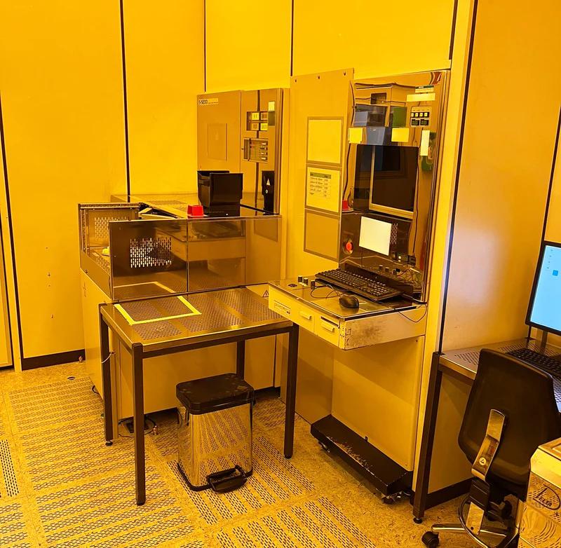 Used Hitachi S 9200 SEM (Scanning Electron Microscope)