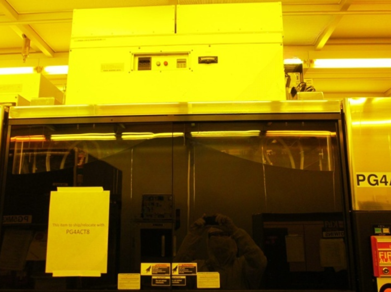 Used 1998 TEL CLEAN TRACK ACT 8 SINGLE BLOCK