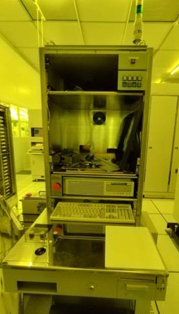 Used 2001 HITACHI S-9220