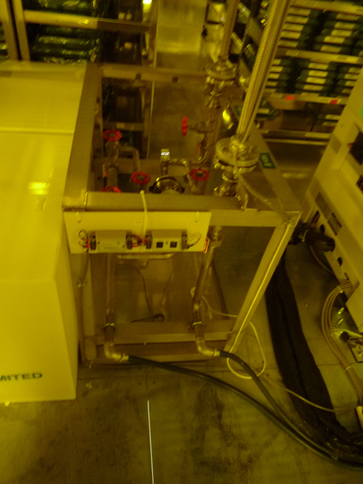 Used 1999 Jeol JWS 7555 FE-SEM