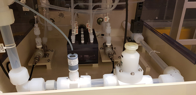 Used 2008 DNS Dainippon Screen SU3000 12 Inches 4 Chambers Wet Station