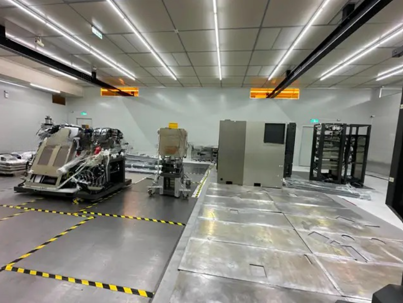 Refurbished 1999 Axcelis (Eaton) NV GSD-HE Ion Implanter