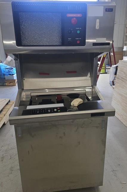 Used 1993 KLA 6200 Inspection System