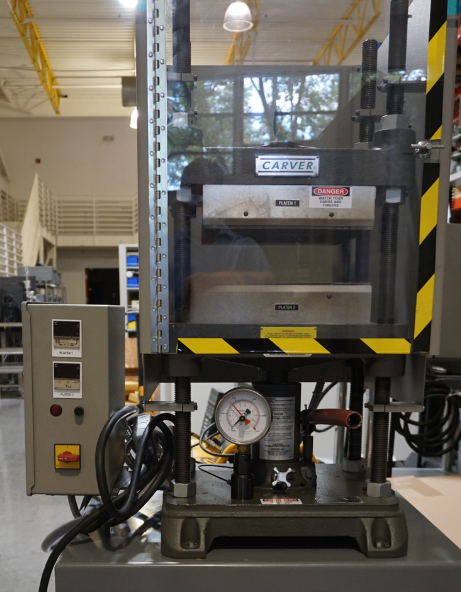 Used Carver 4122 manual 4 post heated press, 12 Ton capacity