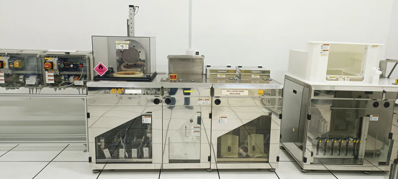 Used 2009 Karl Suss MicroTec Coater, Wafer Bonder, De-Bonder, wet clean