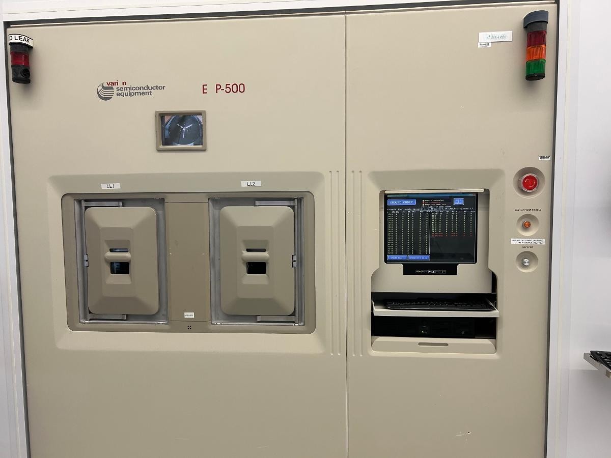 Used 2000 Varian E500 EHP Medium Current Implanter