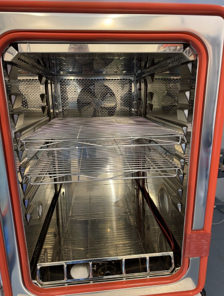 Used Votsch VT4034 Temperature oven