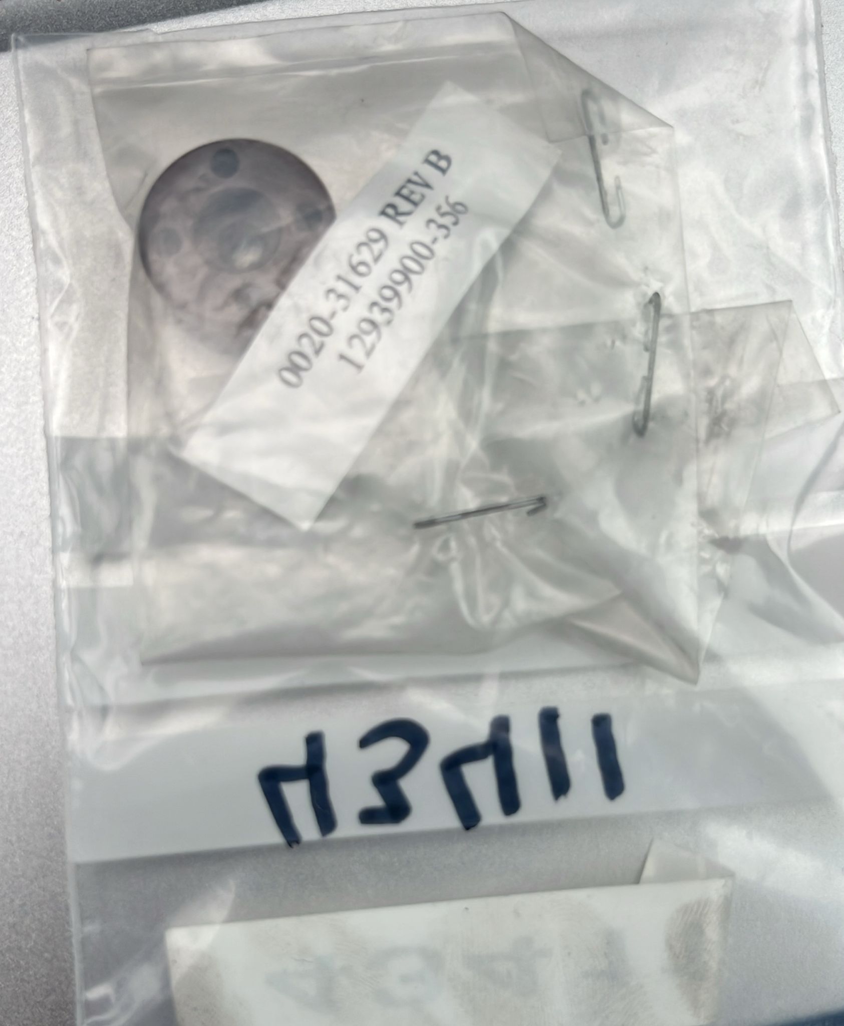 Used Applied Materials AMAT 0020-31629 INSULATOR,TOP,DC CONTACT ESC