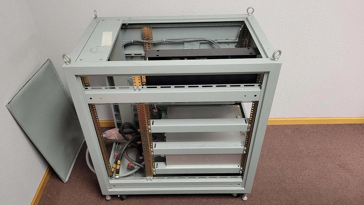 Used Advanced Energy AE HFV 8000