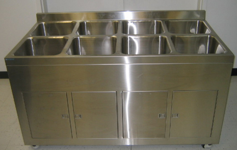 Used TERRA UNIVERSAL 8 Tank Sink 14"x14" x 12"