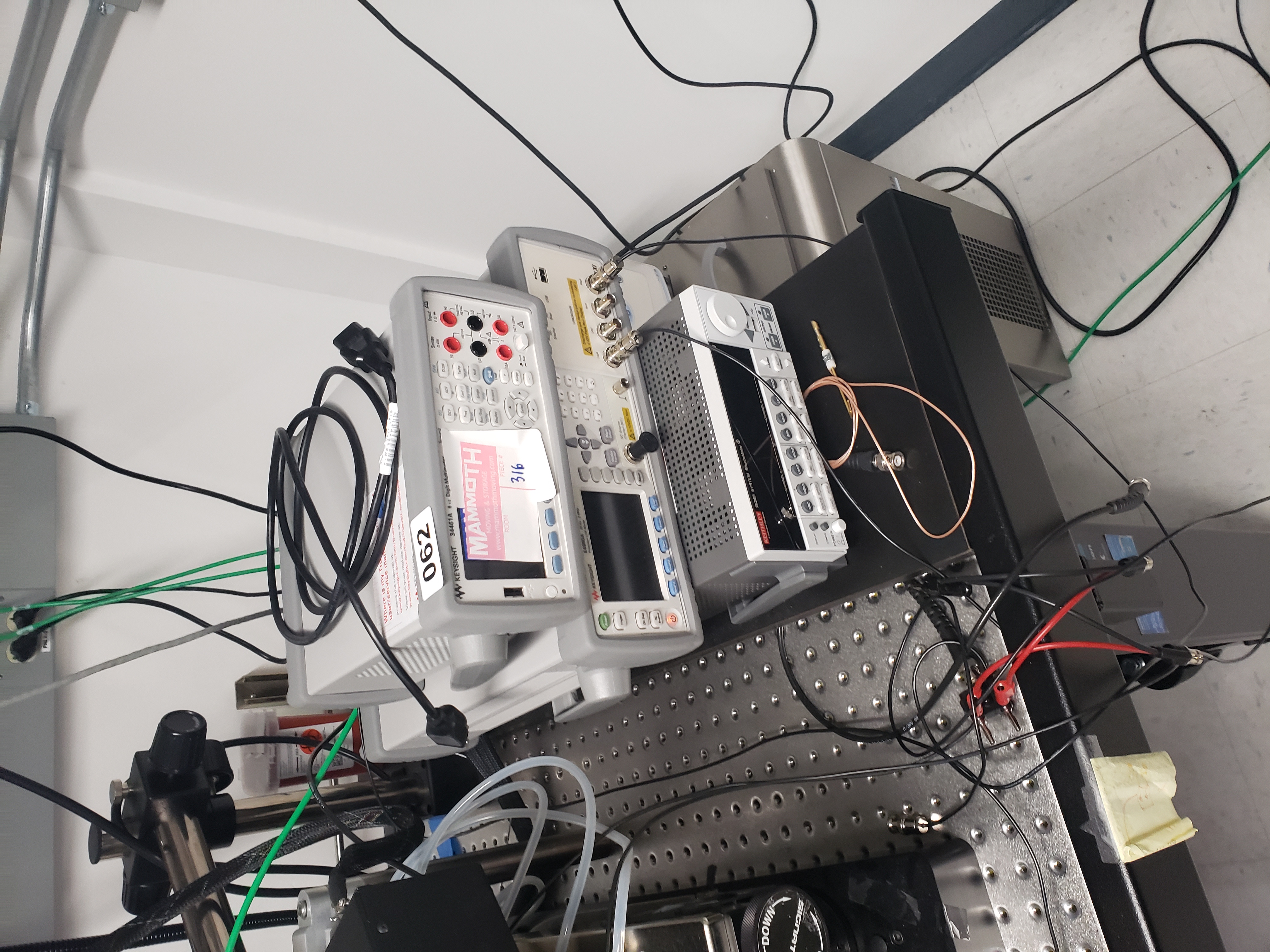 Used Signatone CM-465-22