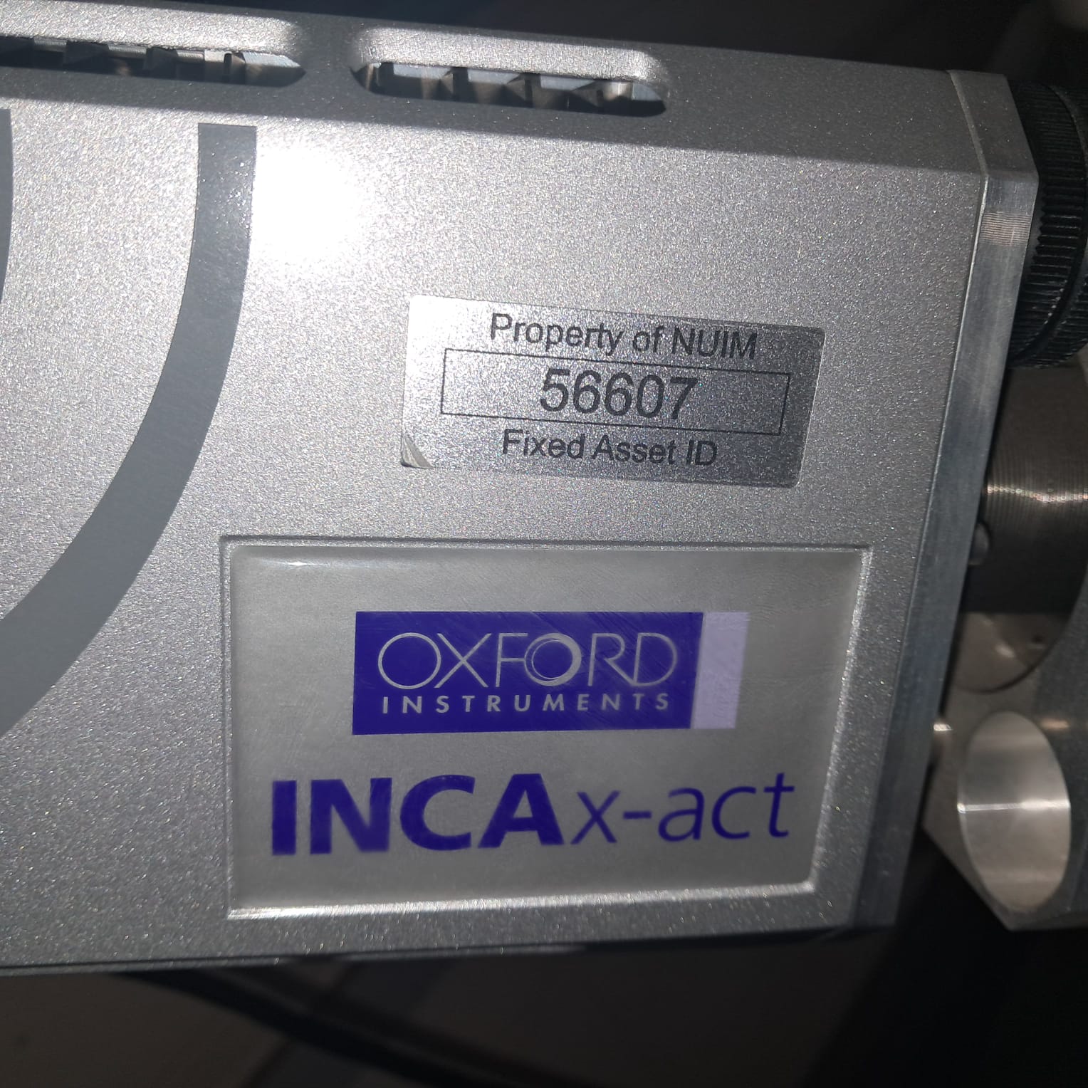 Used HITACHI S-3200 SEM