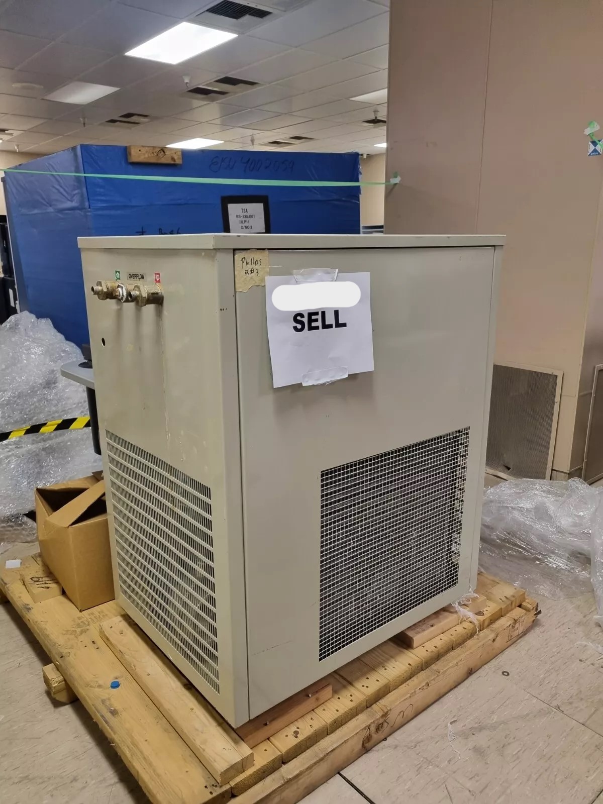 Used Philips SPW-2800 Xray Fluorescence Metrology Tool for up to 200mm Wafers