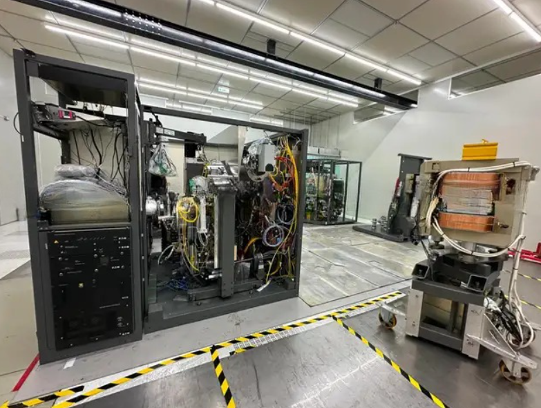 Refurbished 1999 Axcelis (Eaton) NV GSD-HE Ion Implanter