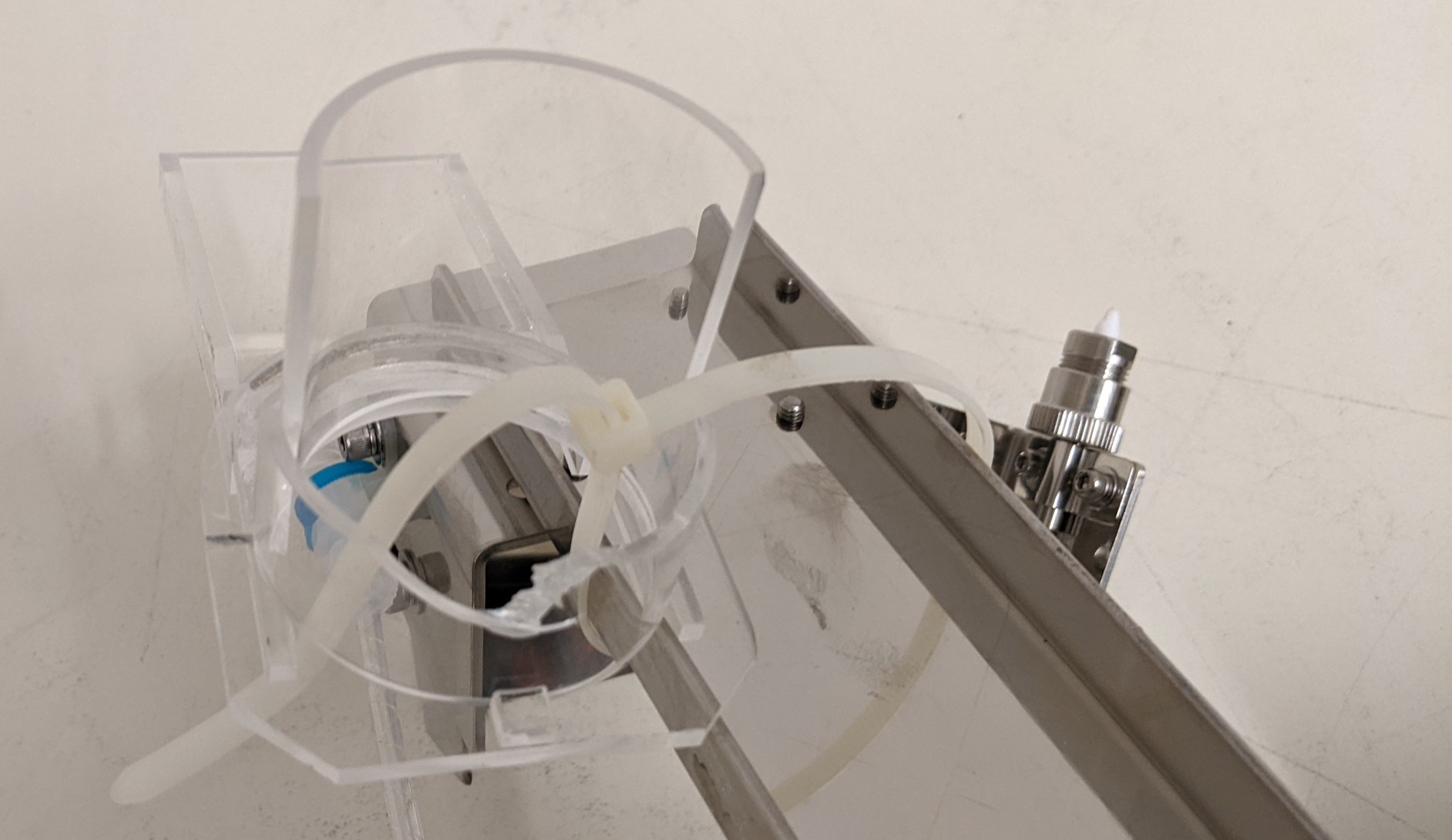 Used SMC & Oriental Motor Co., Ltd. MGP Compact Guide Cylinder / VEXTA 5 Phase Stepping Motor