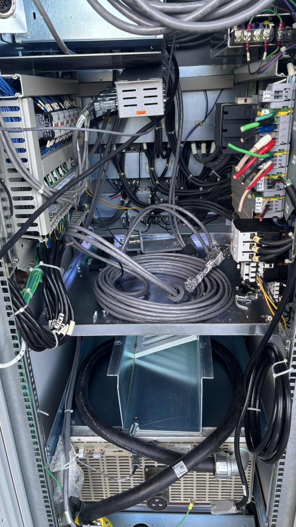 Used Novellus Inova XT 300mm PVD