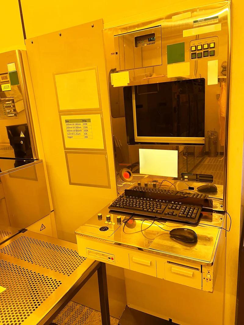 Used Hitachi S 9200 SEM (Scanning Electron Microscope)