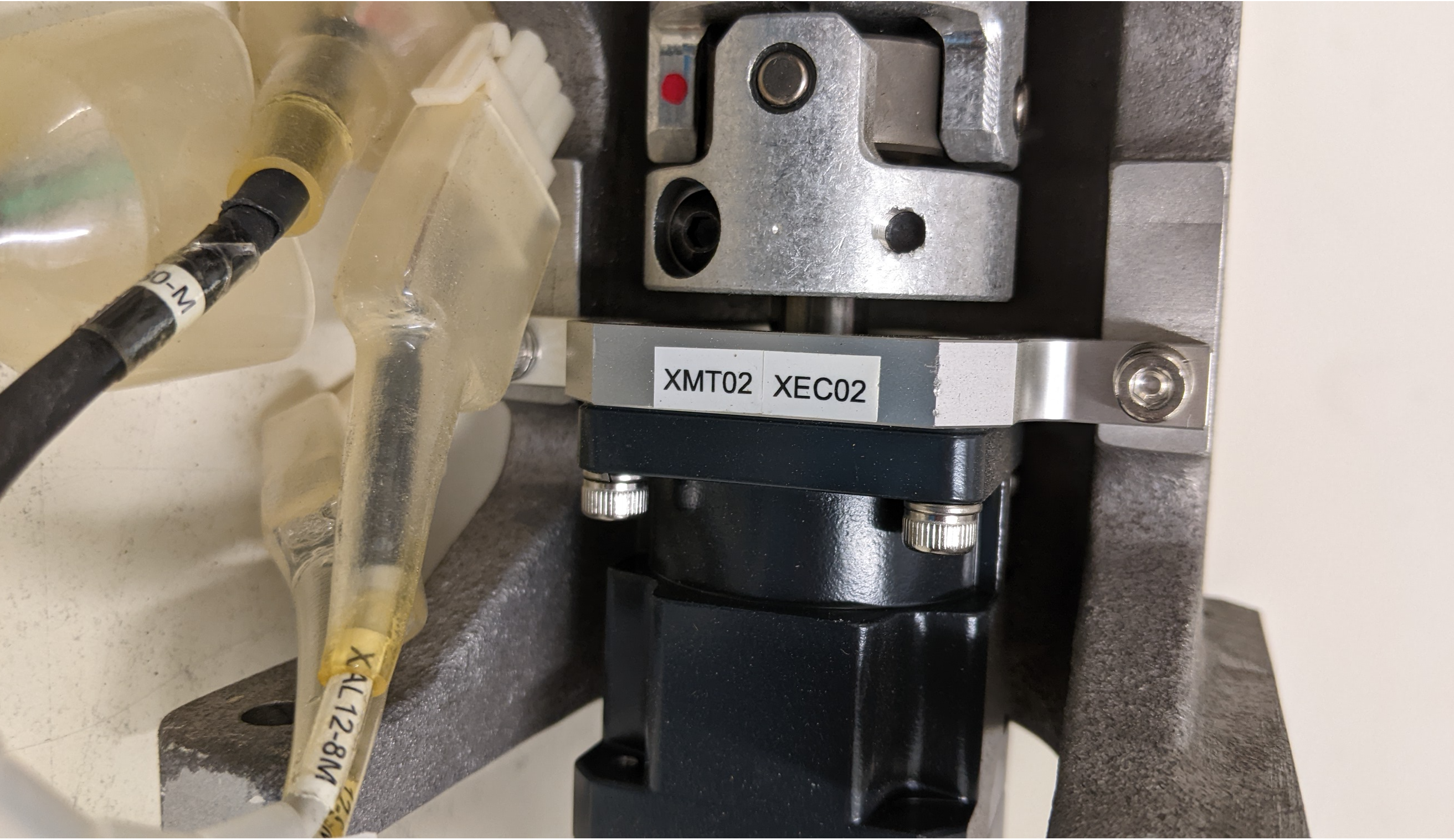 Used SMC & Oriental Motor Co., Ltd. MGP Compact Guide Cylinder / VEXTA 5 Phase Stepping Motor