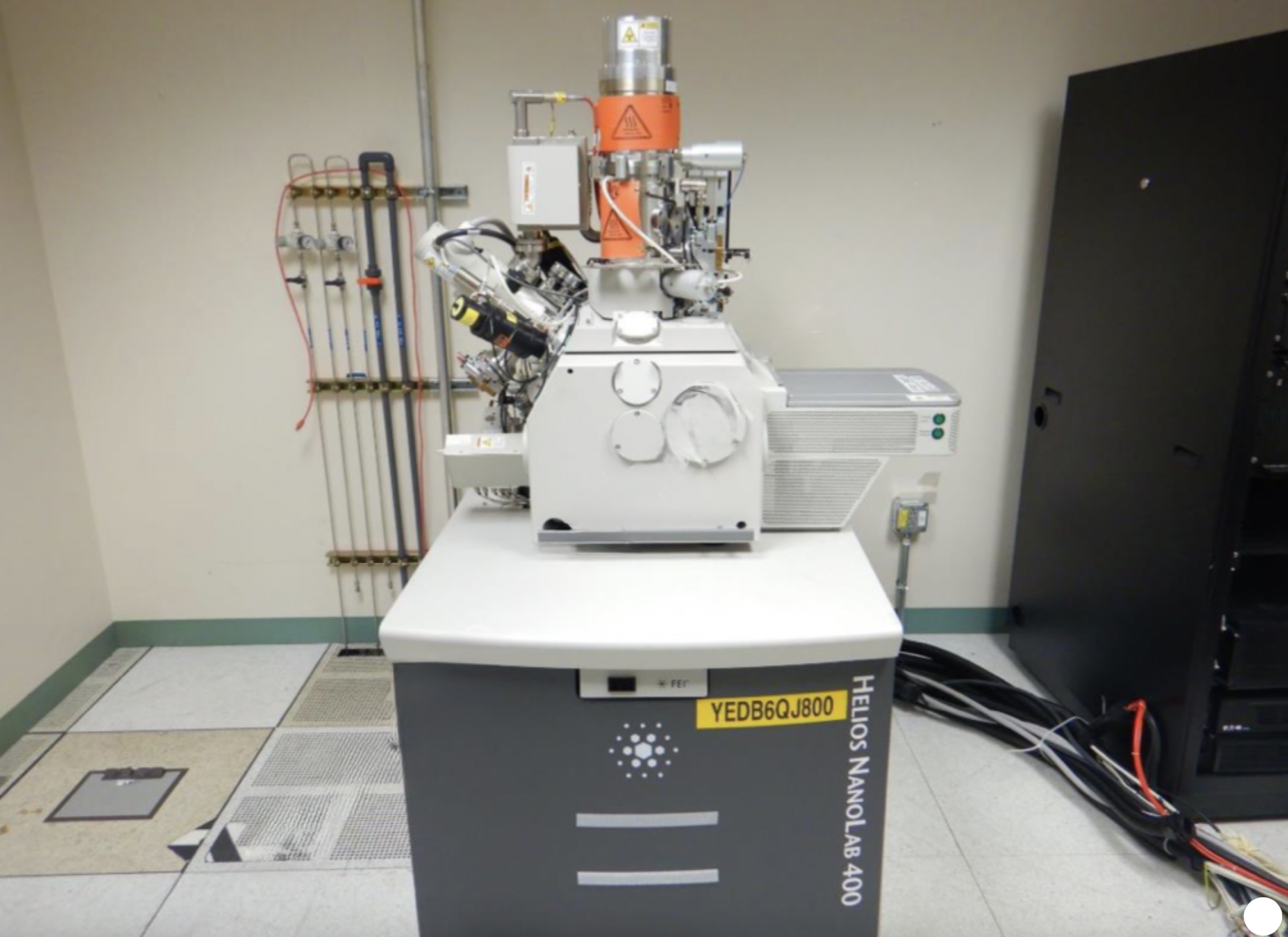 Used 2009 FEI Helios Nanolab 400