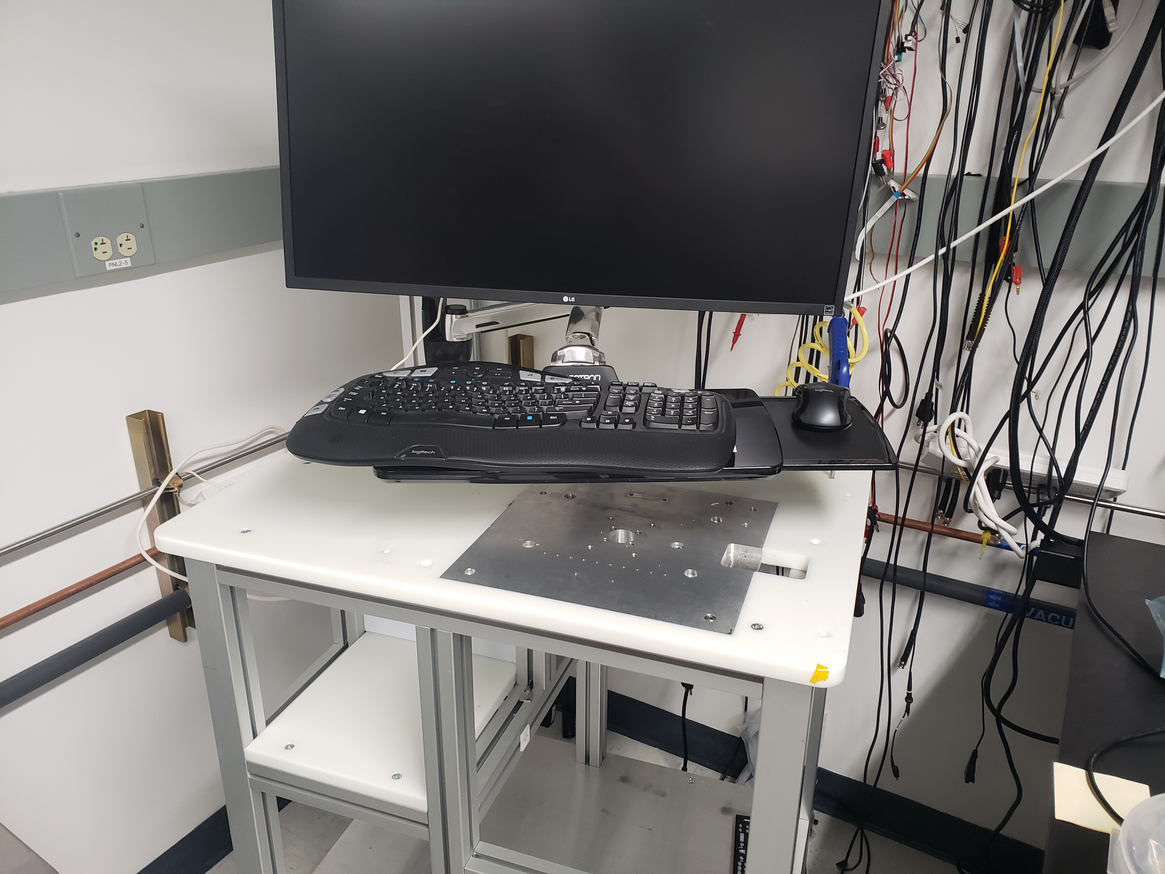 Used Signatone CM-465-22