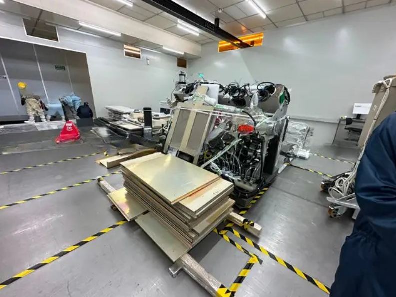 Refurbished 1999 Axcelis (Eaton) NV GSD-HE Ion Implanter