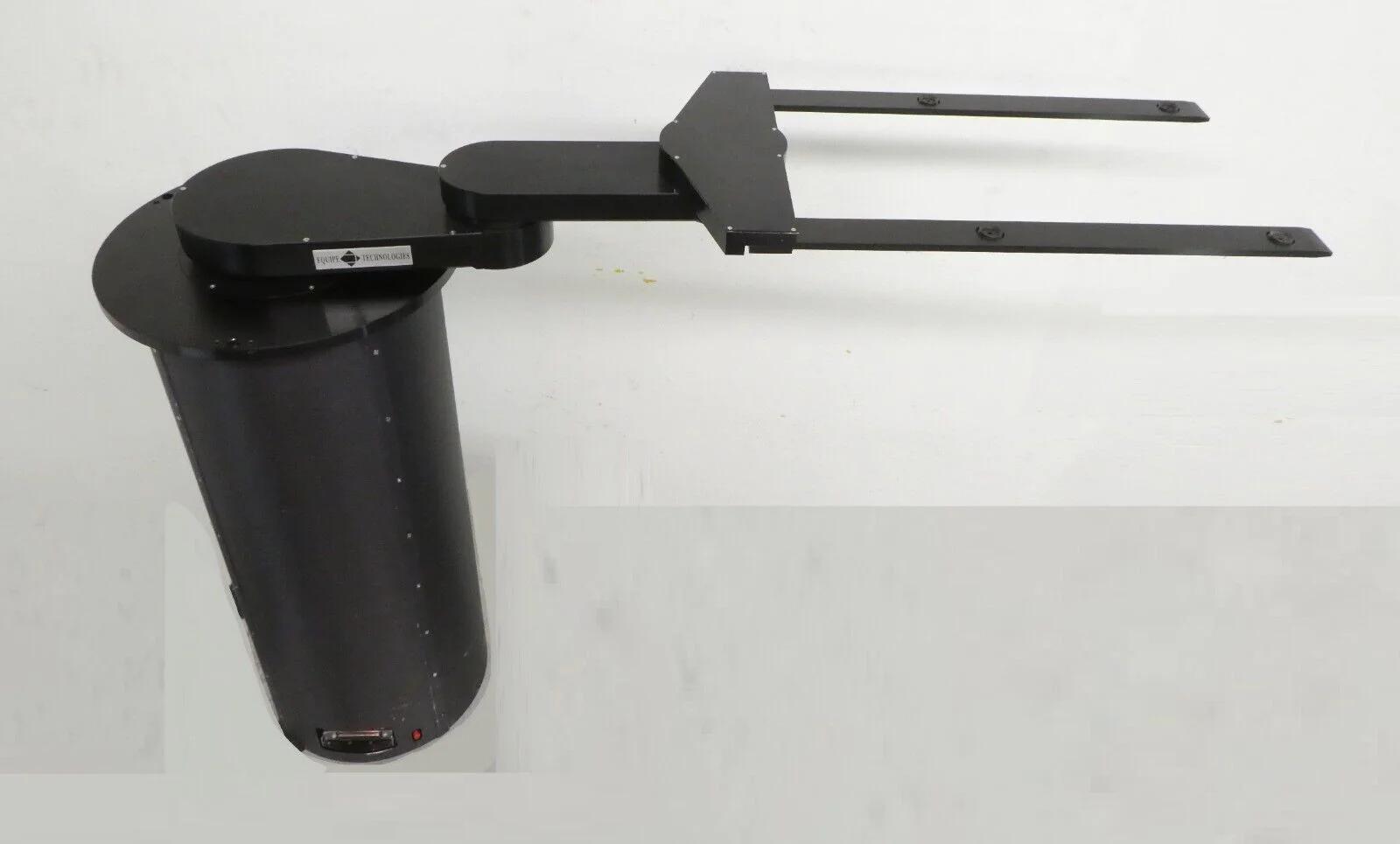 Used EQUIPE Equipe Technologies FPD-3153 Wafer Processing Atmospheric Transfer Robot Working Add Your Review