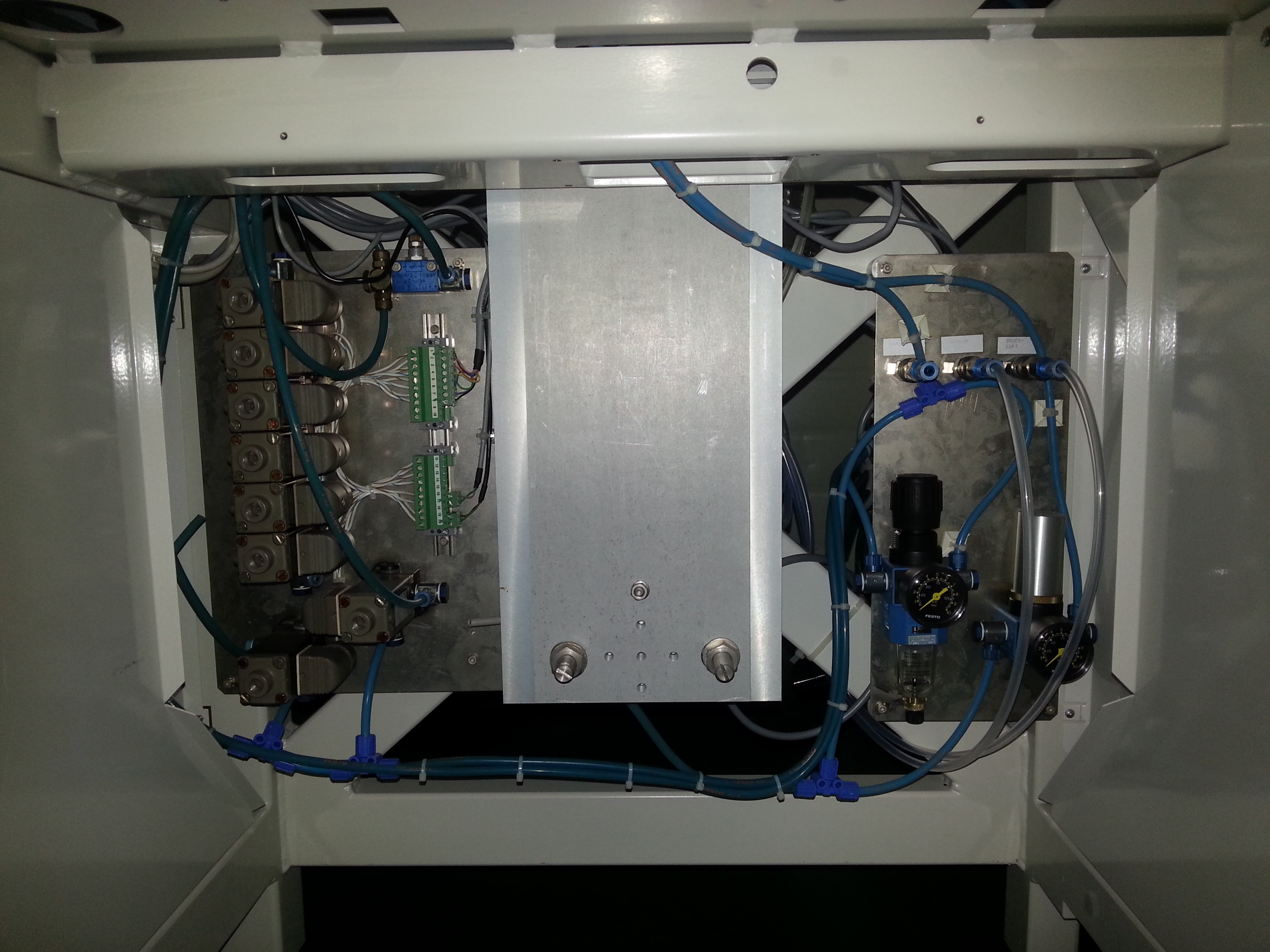 Used Leica MIS-200 FOR PARTS