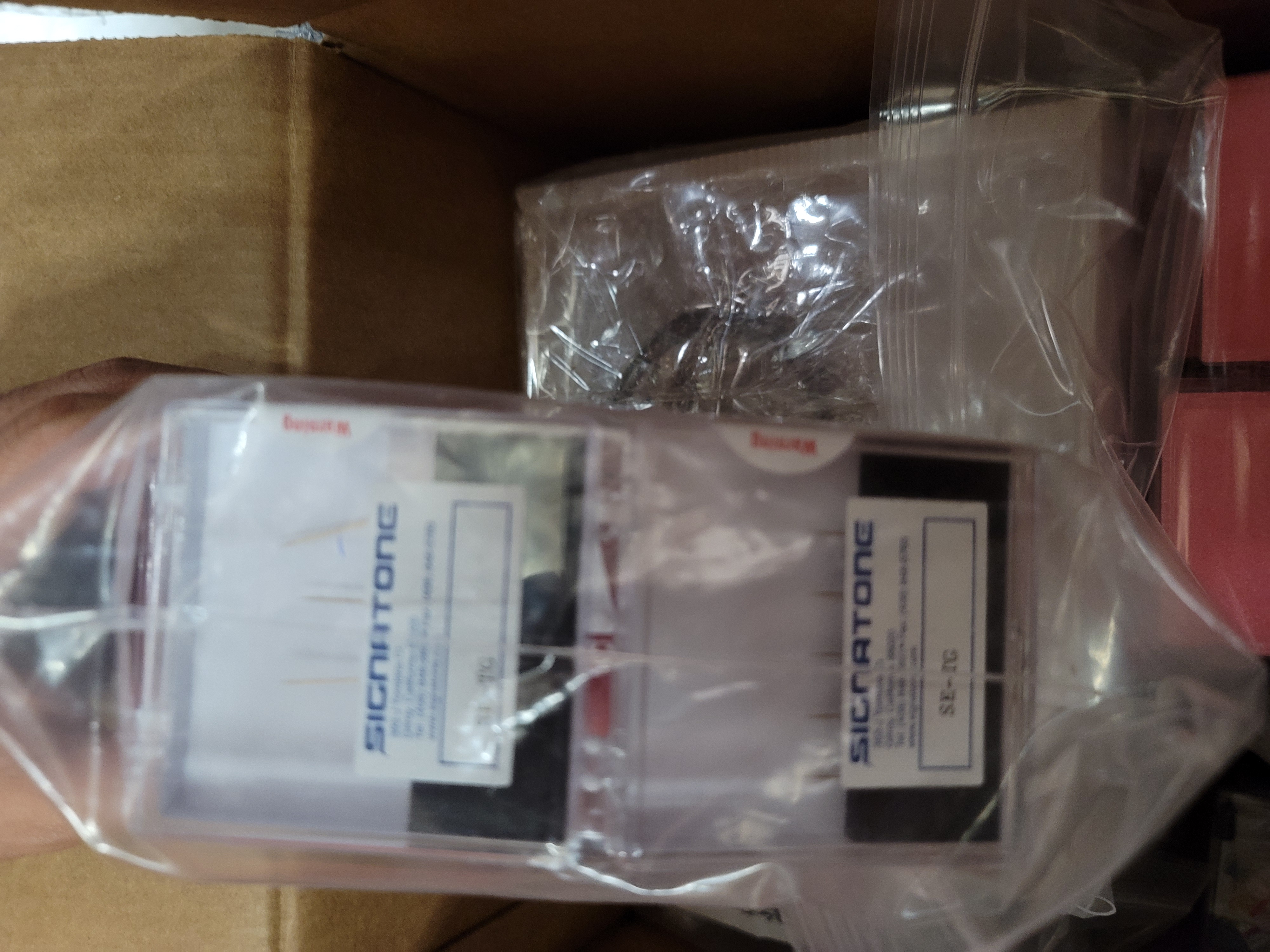 Used Signatone CM-465-22