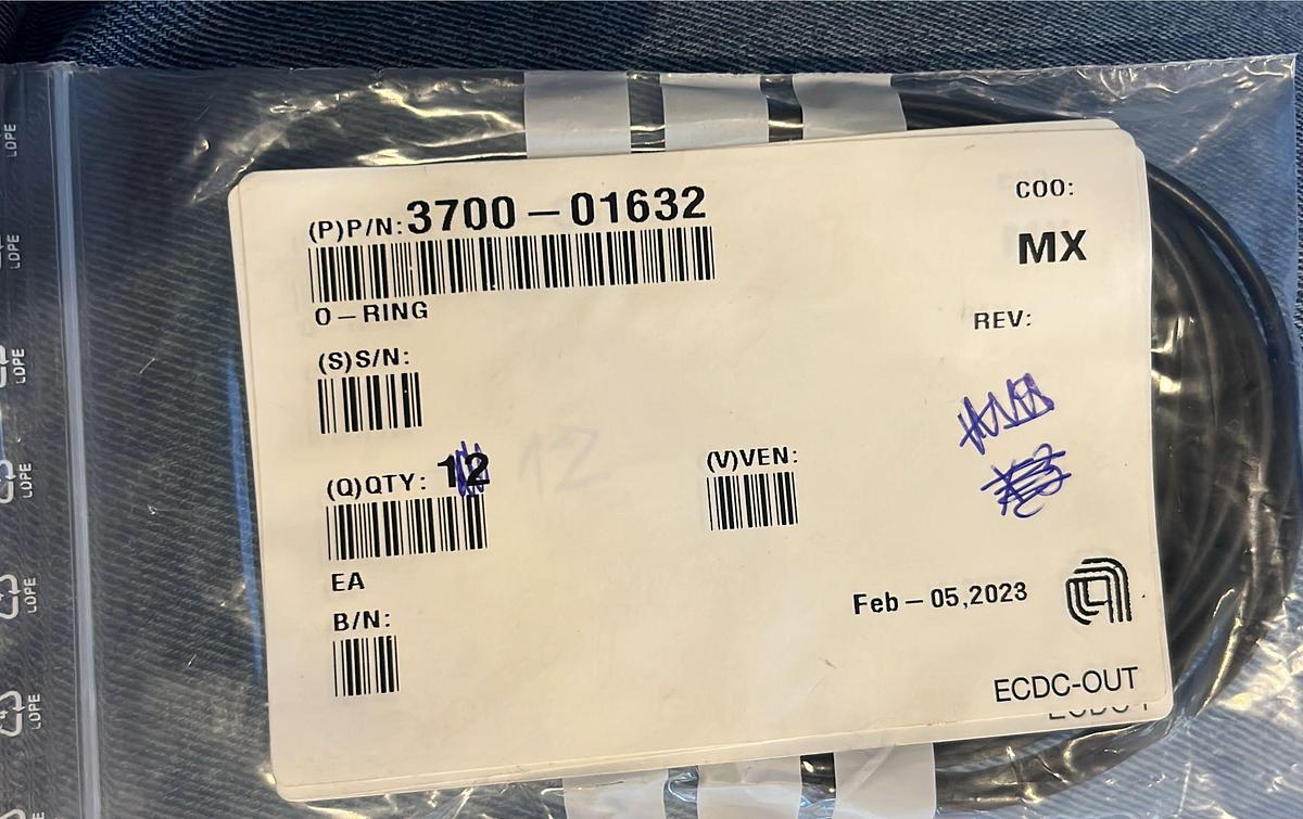 Used Applied Materials AMAT 3700-01632 O-RING ID 2.987 CSD .103 VIT 75 DURO