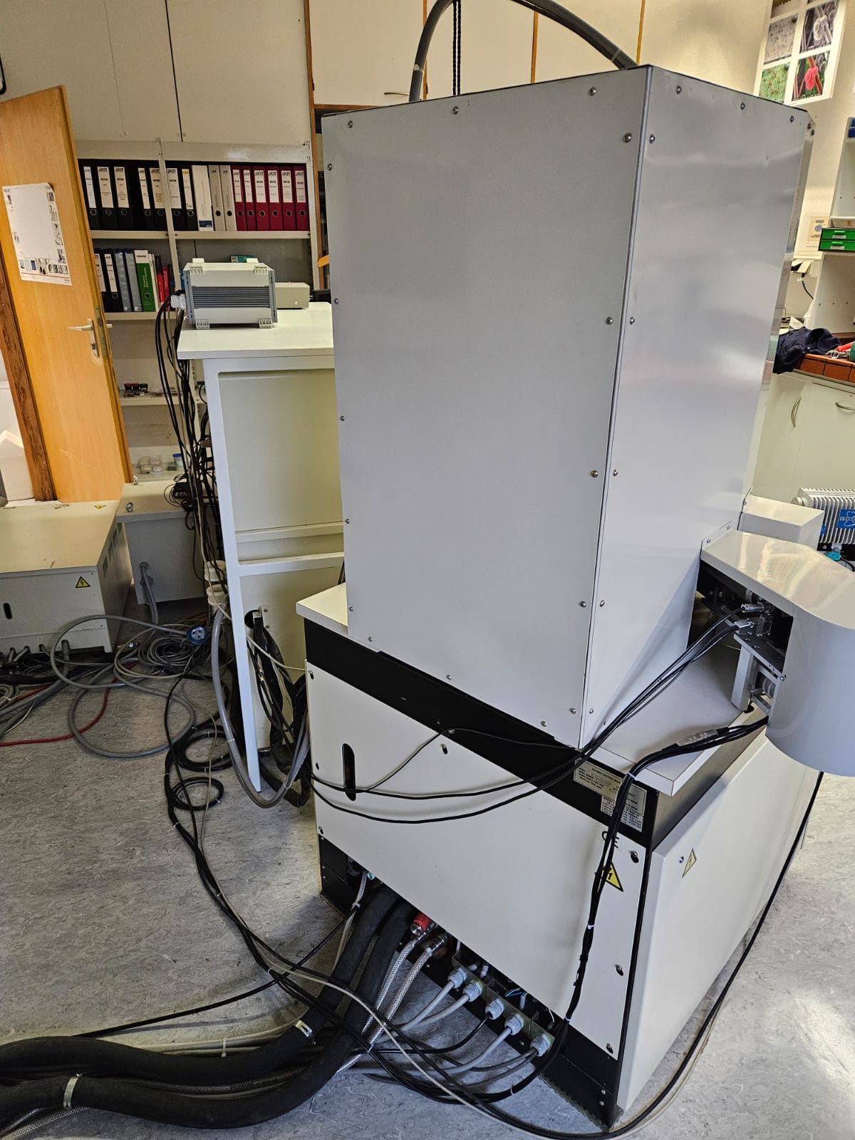 Used HITACHI S-4500 , Scanning electron microscope