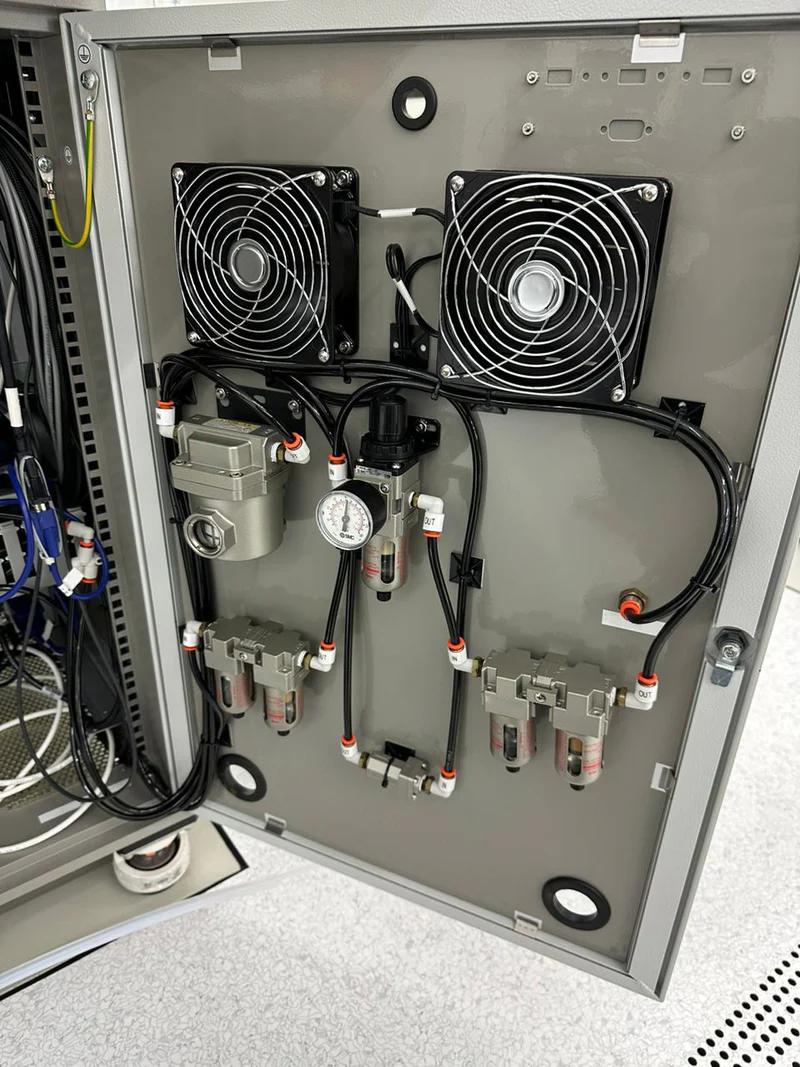 Used 2011 KLA  Candela CS 20 Surface Inspection System 6"