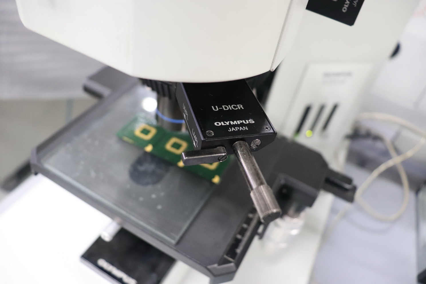 Used OLYMPUS BX60MF5 Trinocular Microscope