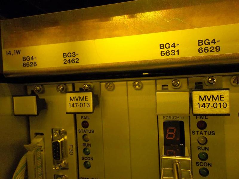 Used 2000 Canon FPA 3000 iW Stepper