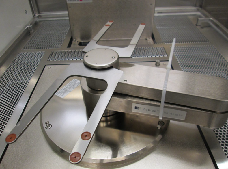 Used 2000 KLA- Tencor AIT II