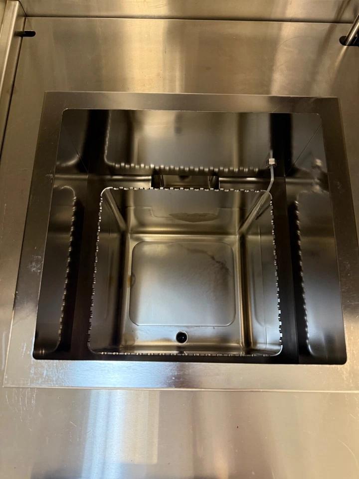 Used Megasonic Stainless Steel Cleaning System for Water or Solvents