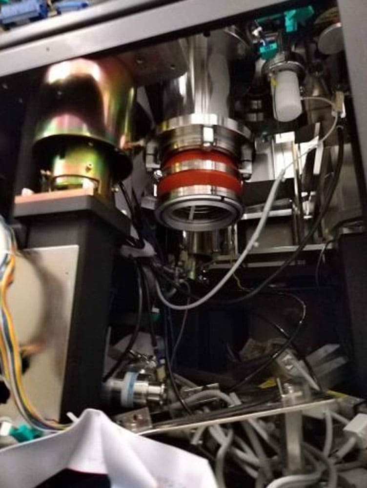 Used 2001 HITACHI S-9220