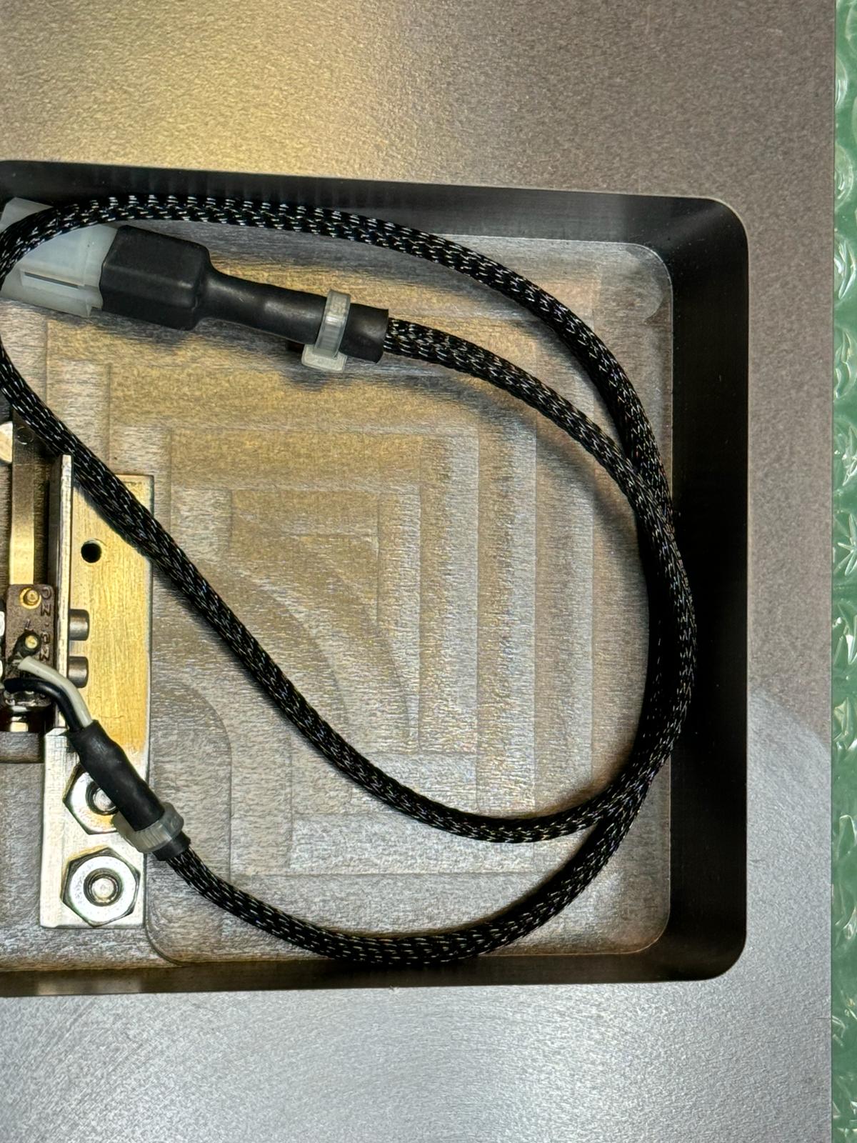 Used Eaton Nova 6200AV Fluorware 4" 72 Series