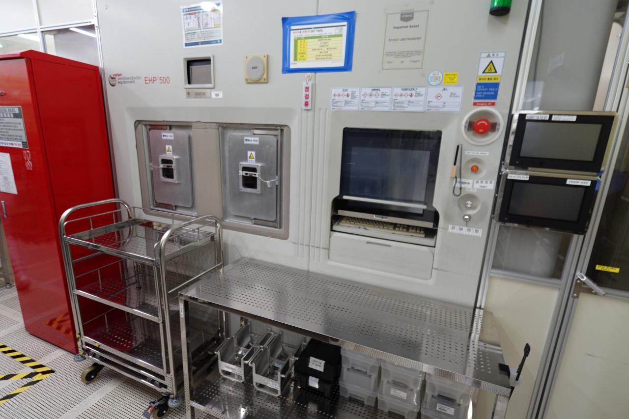 Used AMAT / Varian Semiconductor Equipment Associates (VSEA) EHPi-500